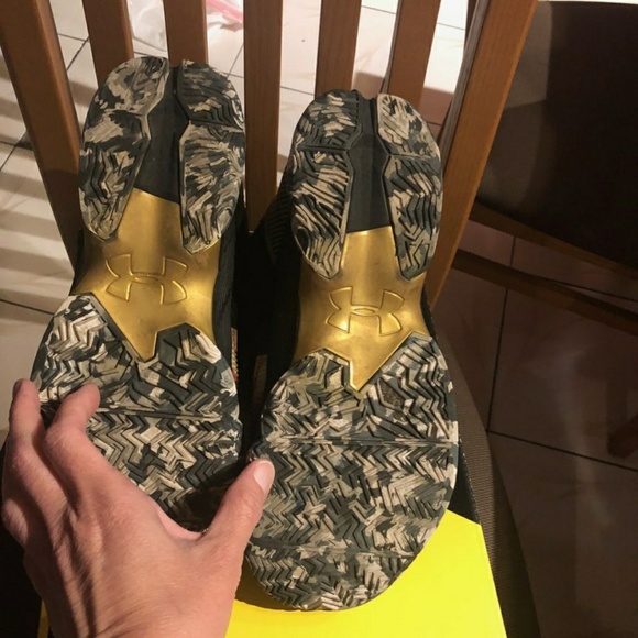 Under Armour Curry 2.5 - Picture 5 of 5